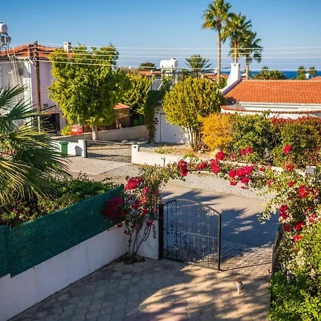 וילה Karlsen With Private Pool And View