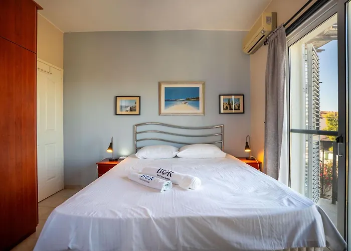 וילה Karlsen With Private Pool And View