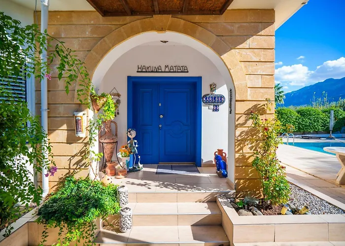 Karlsen With Private Pool And View *