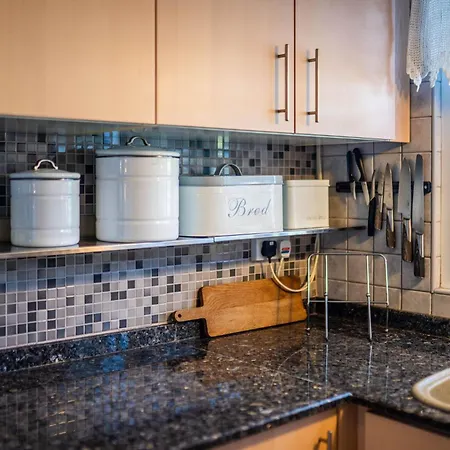 Karlsen With Private Pool And View Vilă