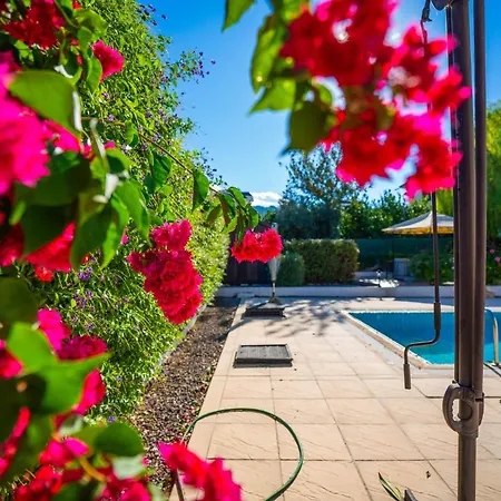 Karlsen With Private Pool And View *