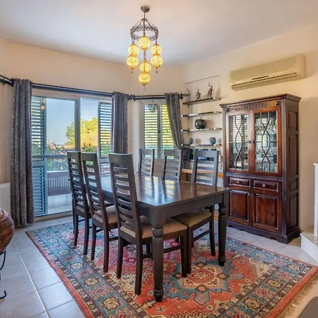 Karlsen With Private Pool And View * Vavilas