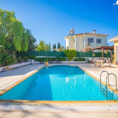 Karlsen With Private Pool And View