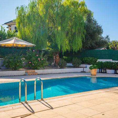 Karlsen With Private Pool And View Villa Vavilas