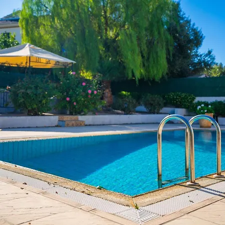 Karlsen With Private Pool And View * Vavilas