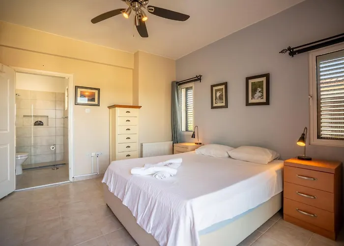 ヴィラ Karlsen With Private Pool And View Vavilas