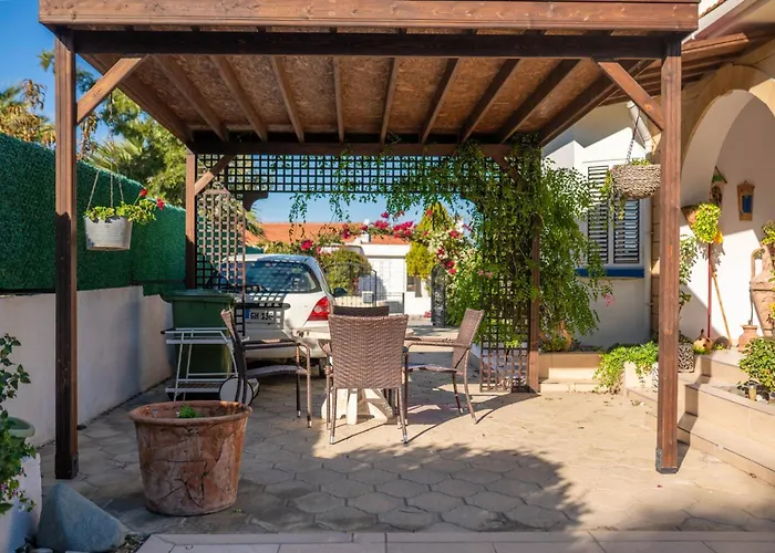 Karlsen With Private Pool And View ヴィラ Vavilas