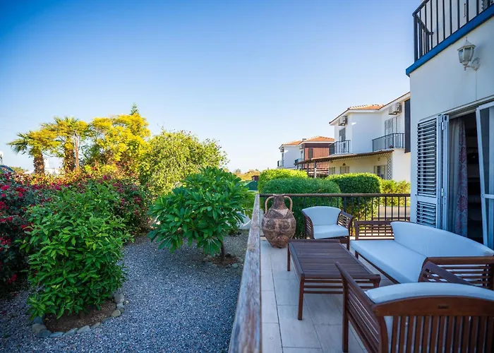 Karlsen With Private Pool And View Vavilas