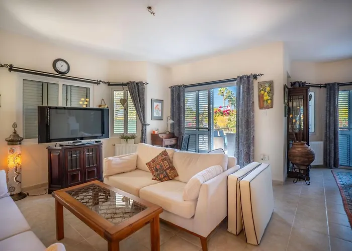 Karlsen With Private Pool And View ヴィラ